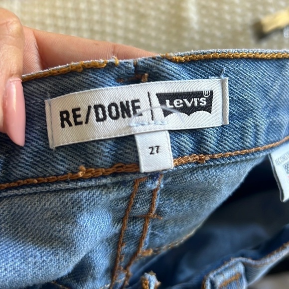 Vintage Re/Done Levi’s Distressed Jeans - Picture 5 of 7